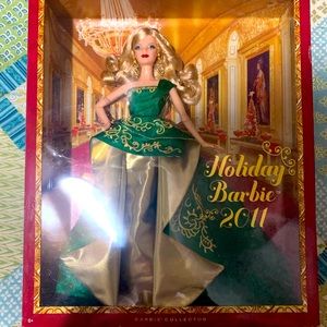 2011 holiday Barbie